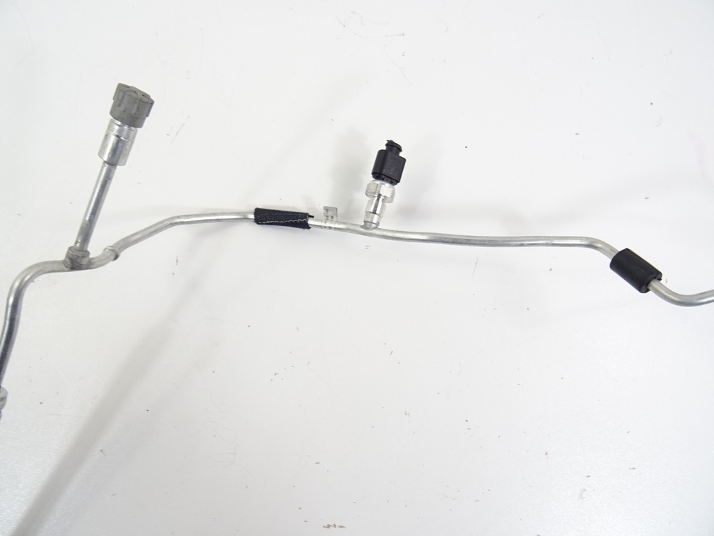 фото №4, Skoda scala 1.0 tsi шланг трубка кондиционера 2q1816741h