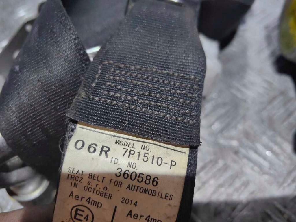 Ремень передний правый перед toyota avensis t27 09-14 в Украине