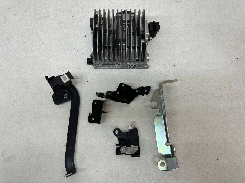 Купить Модуль блок розжига конвертер напряжения модуль mazda cx-30 cx30 ke143kf755 or