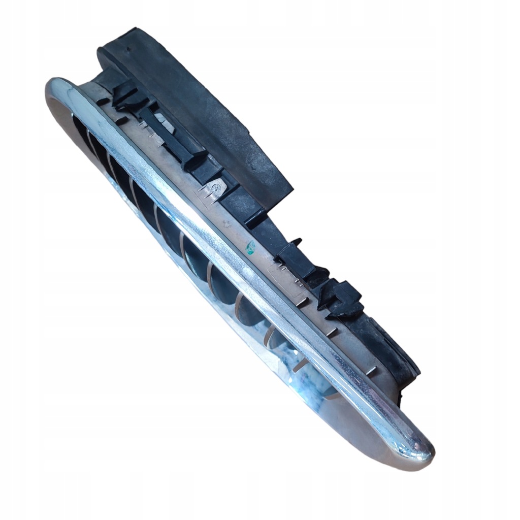 Купити Решітка радіатора решітка  решітка радіатора ліва bmw 3 e46 70305490