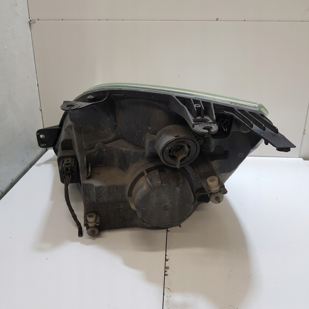 фото №3, Лампа права передня ford fiesta mk 6