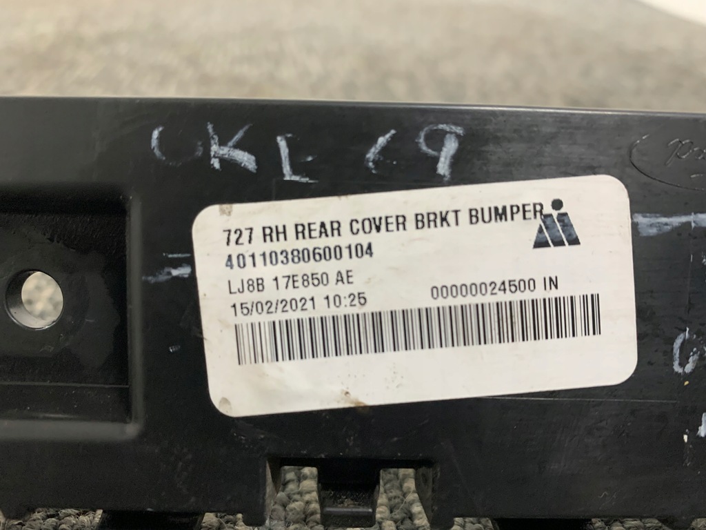 фото №14, Ford mustang mach-e 2021r напрямна кронштейн бампера правий задня оригінал