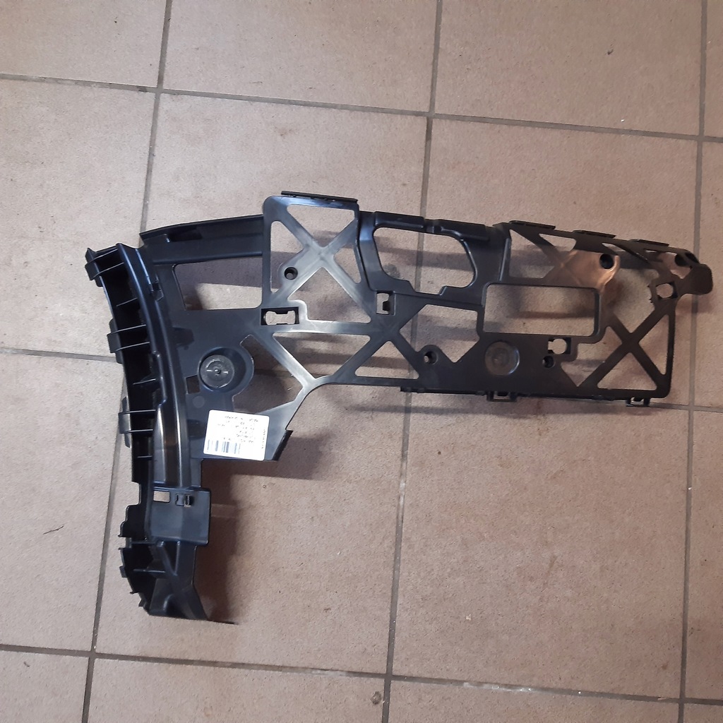 фото №1, Кронштейн бампера vw passat b7 3aa r-line