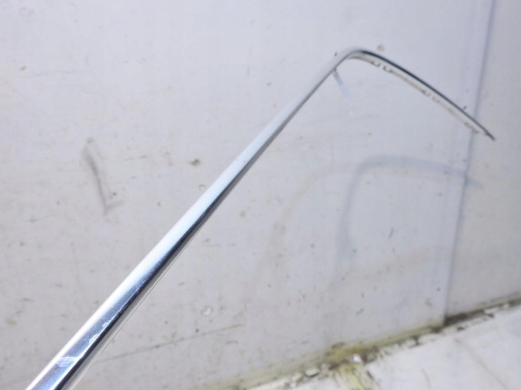 фото №6, Молдинг кузовная левая audi a4 b7 avant 8e9853703h