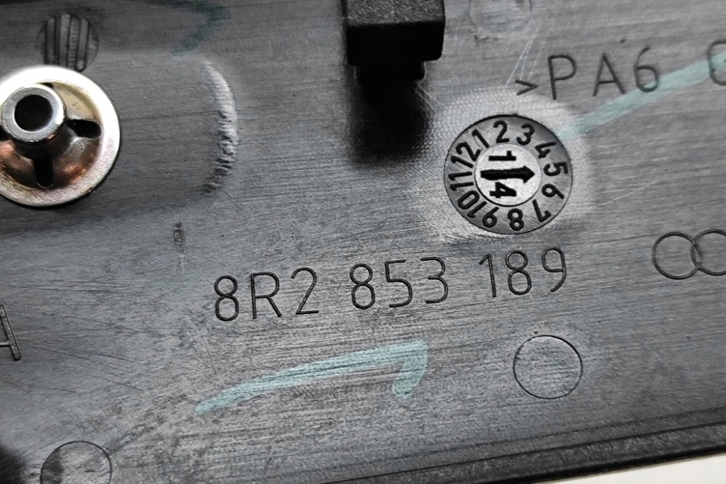 фото №7, Audi q5 8r захист панелі приладової панелі 8r2853189 2.0 дизель 130kw 2015 rhd