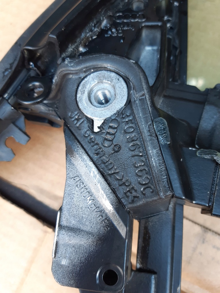 фото №7, Рамка прокладка двері підйомник скло скло лівий задня задня audi a6 c6 04-11