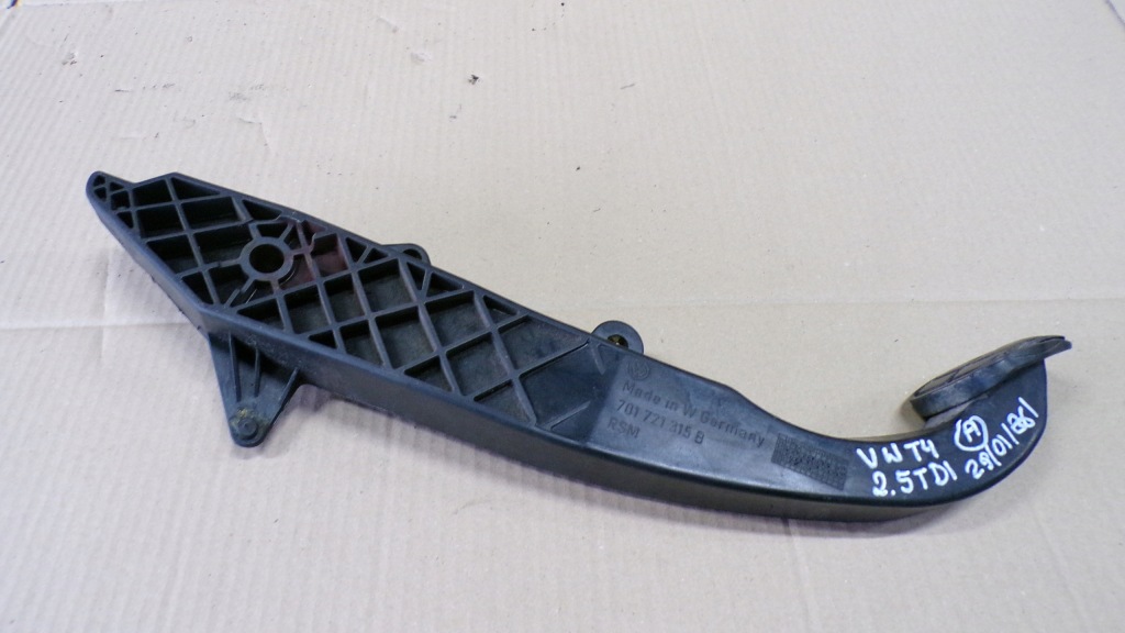 фото №1, Vw transporter t4 педаль зчеплення 701721315b