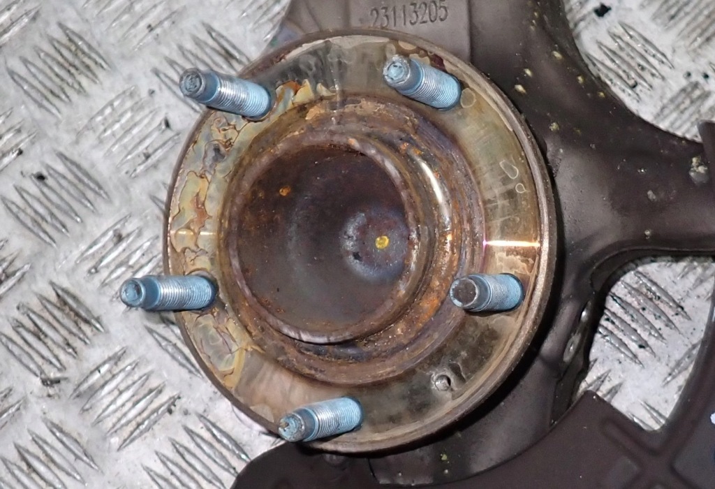 фото №1, Ступица передняя перед chevrolet corvette c7 2014-