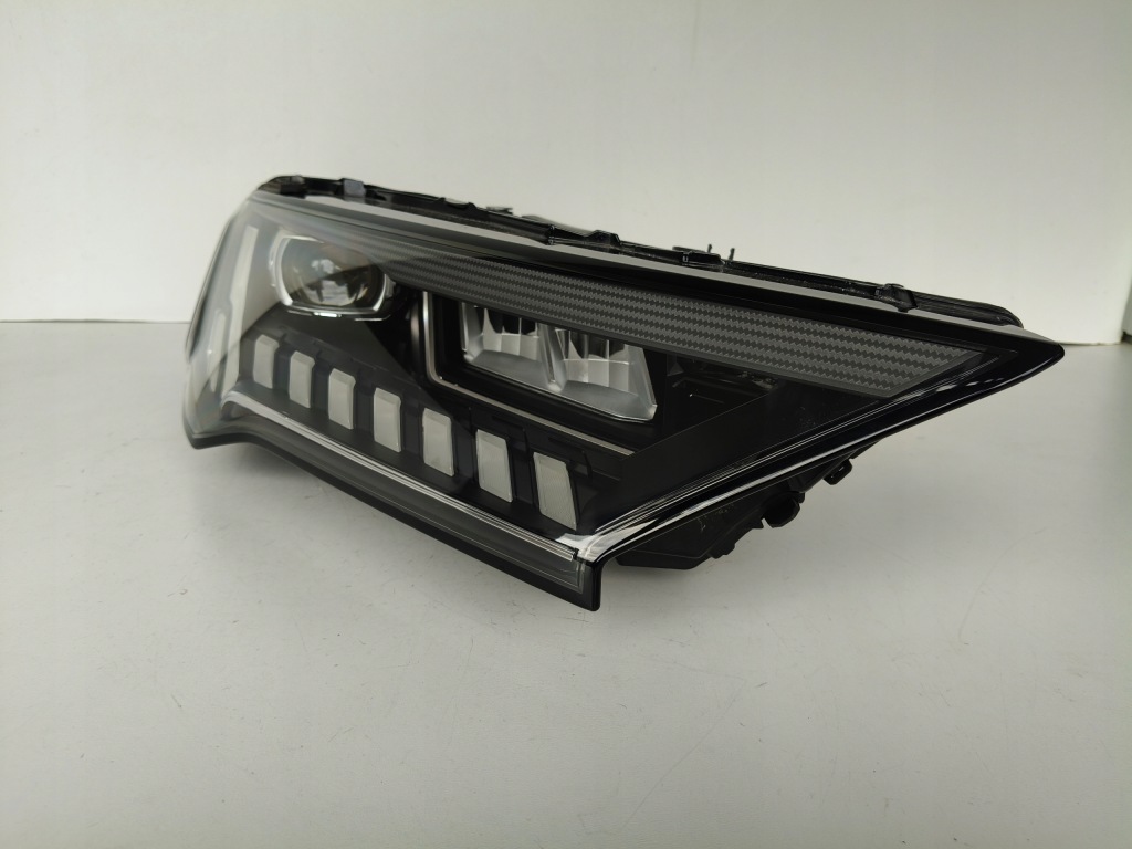 Купить Фара правый  фара audi q7 4m 4m0 19- рестайлинг  full led matrix