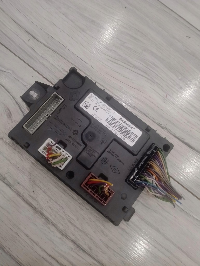 фото №1, Модуль bcm t4sl renault clio iv 284b11723r a2c92226606