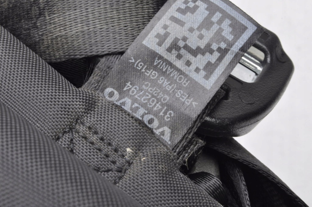 фото №7, Volvo v60 ii сетка багажника шторка защитная 31462794 kombi