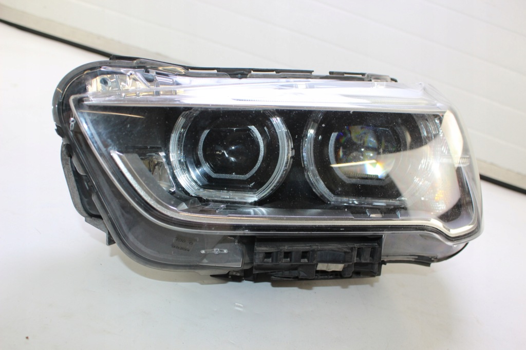 Купити Лампа фара перед ліва bmw x1 f48 комплект  7193709 uk