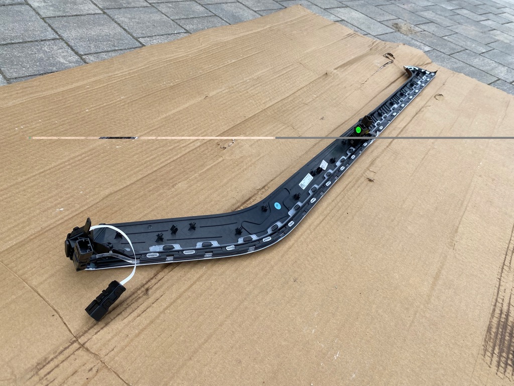 фото №11, Молдинг туннель audi a8 d5 4n1863915b