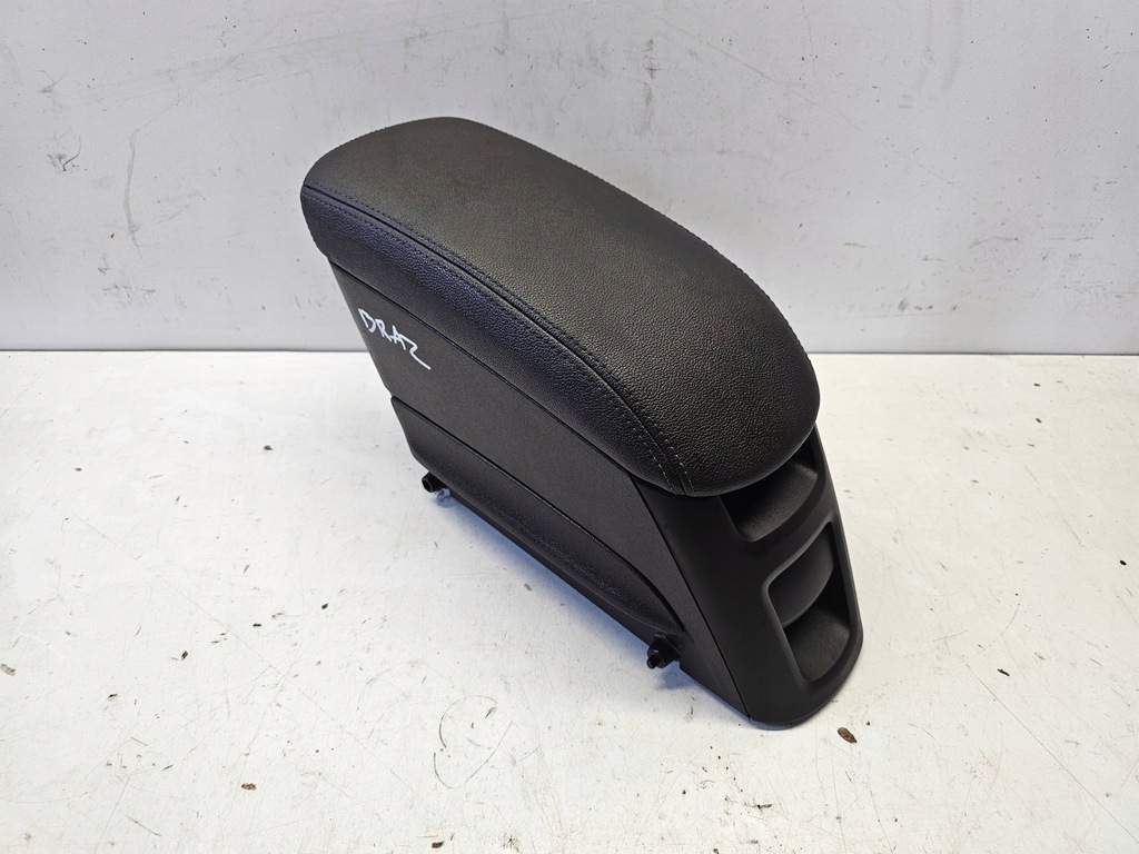 фото №1, Opel meriva b подлокотник кожа коричневый коричневый оригинал