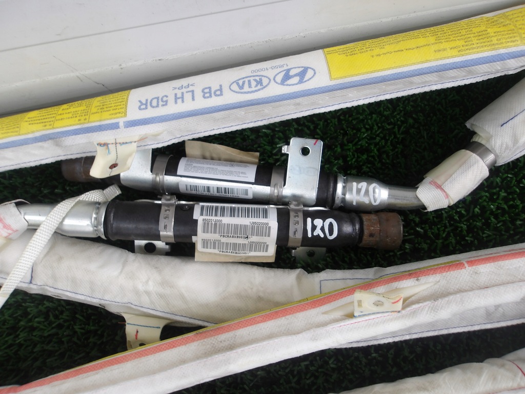 фото №4, Hyundai i20 08-14 5d шторка безопасности воздушная правая левая подушка безопасности оригинальный номер