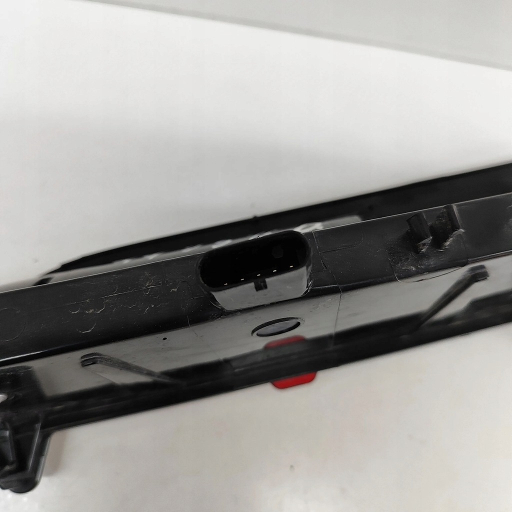 фото №6, Bmw i3 2019 права сторона світло протитуманні задні