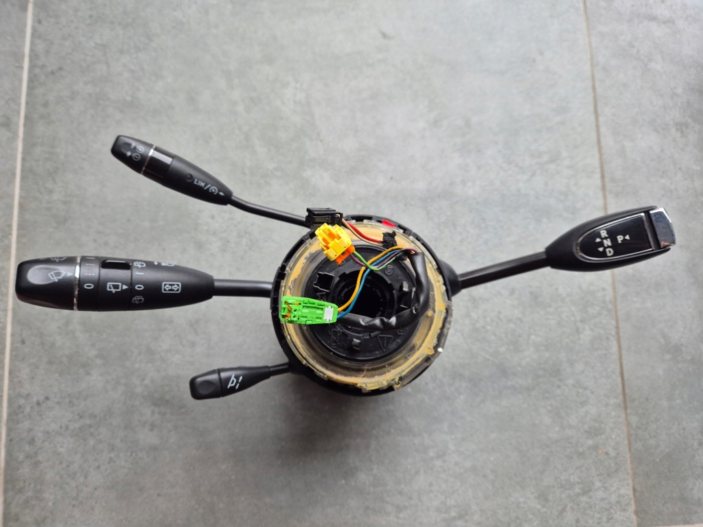 Купити Перемикач важіль стрічка подушка безпеки mercedes ml w164 1645405445