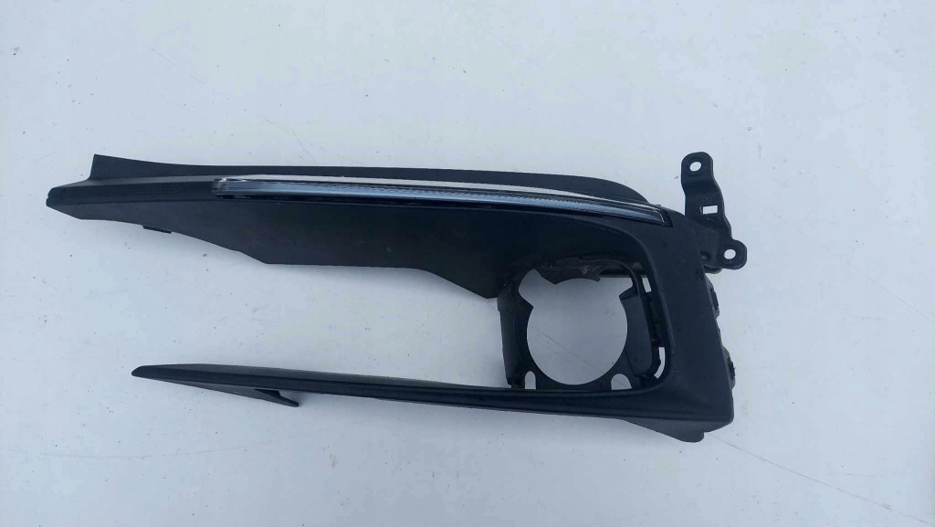 фото №1, Porsche panamera 971 противотуманная фара led drl левый решётка левая 2466