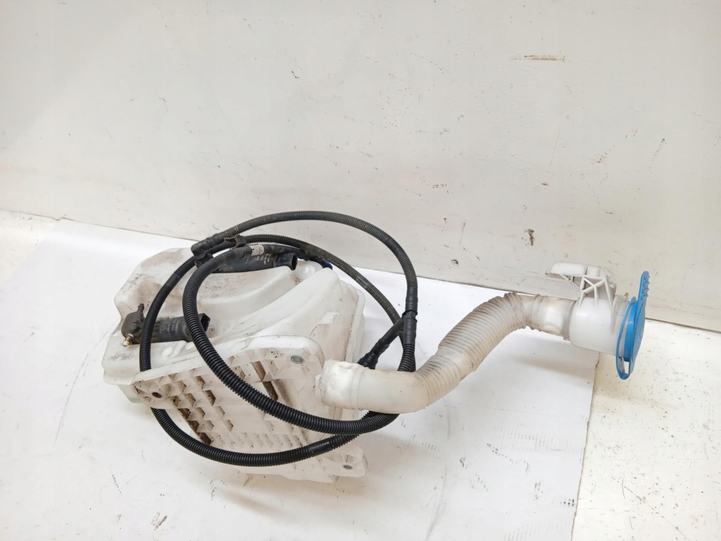 фото №1, Бачок омивача помпа seat leon iii 5f