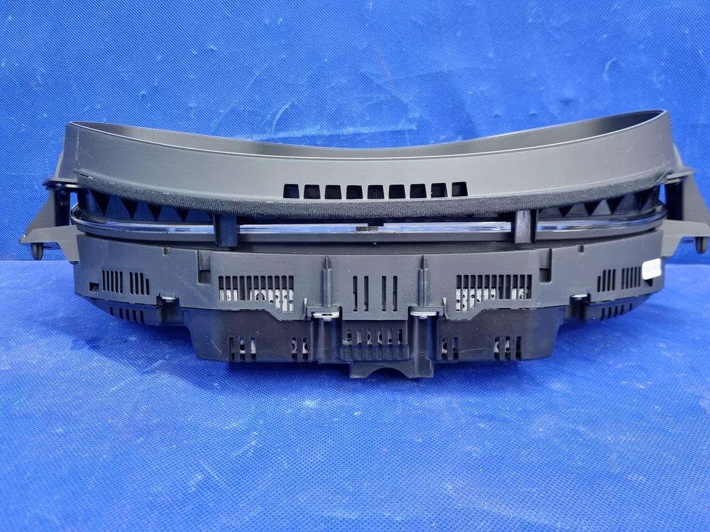 фото №6, Audi a7 c7 лічильник спідометр дисплей оригінал 4g8920987d