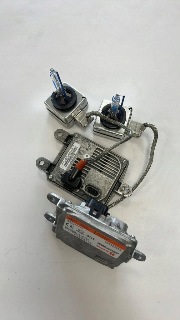 Купити Блок запалювання octavia d1s ксенон osram 35xt5 12v оригінал