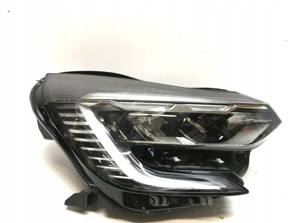 фото №1, Лампа перед правая renault captur ii 260108850r