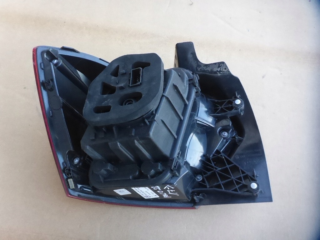 фото №9, Vw polo 2g 17- лампа права задня правий задня 2g0945096b europa оригінал