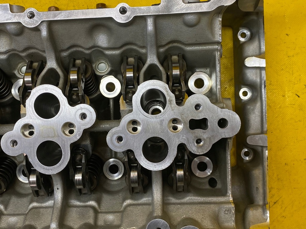 фото №8, Головка ліва audi s5 a5 s4 sq5 3.0 tfsi cwg 06m103403ag