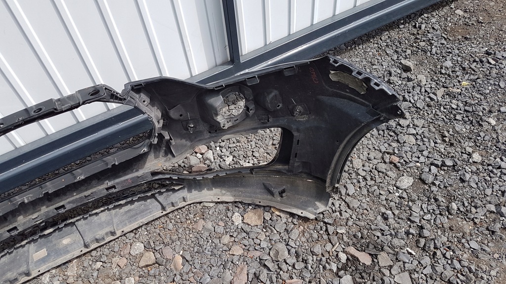 фото №6, Maserati levante бампер перед передній гарний