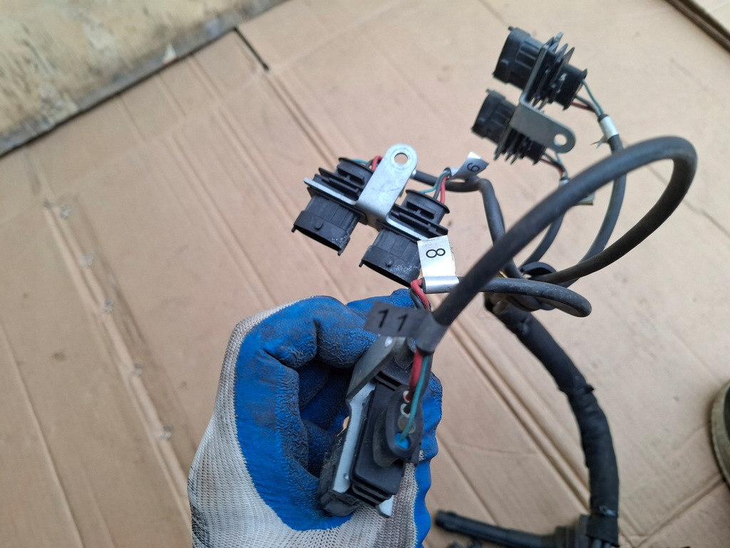 фото №9, Катушка зажигания ferrari 612 scaglietti f137 0221604012