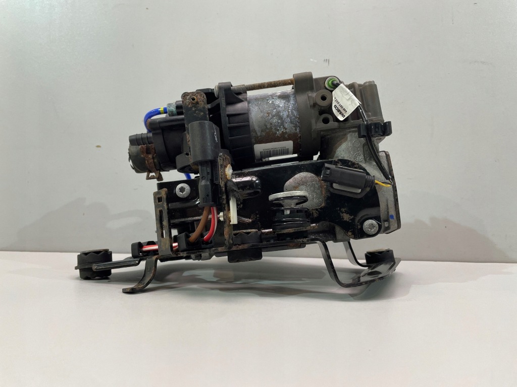 фото №1, Bmw 7 g11 насос підвіска компресор 6861882