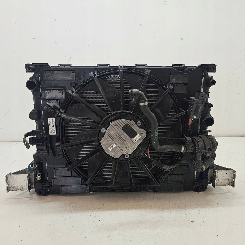 фото №1, Бачок комплект радиатор bmw 8 g14 g15 g16 m850ix 7742469