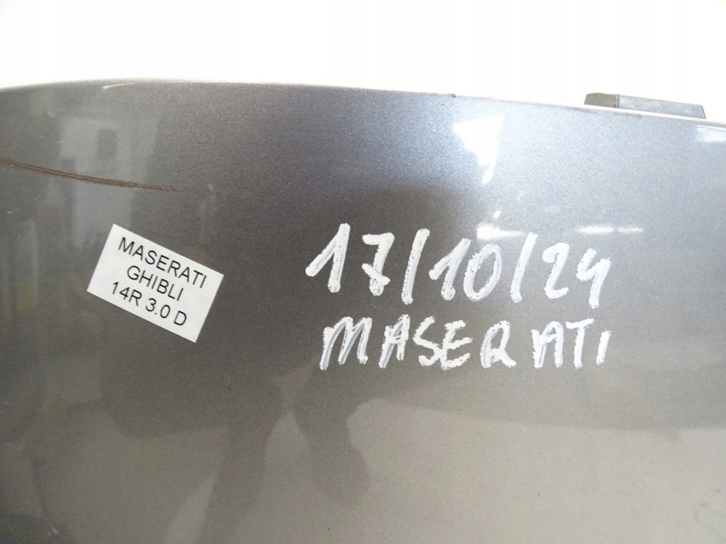 Бампер kompletny задняя задний датчики pdc maserati ghibli iii m157 817/b в Украине