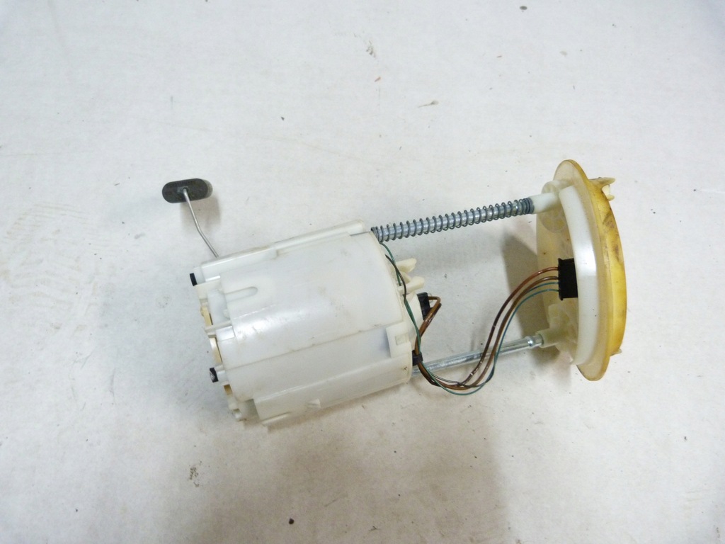 фото №1, Charger 5.7 15- насос топлива демонтаж !