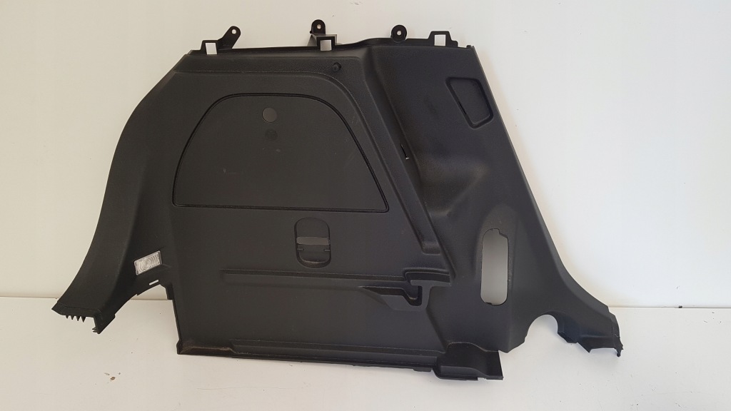 фото №1, Opel corsa e обшивка багажника правый 5 дверь