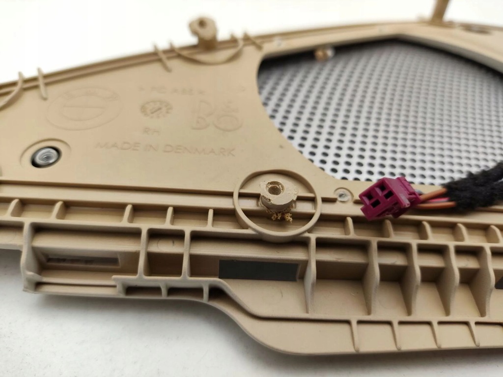 фото №10, Bmw 6 f12 f13 2012 накладка динаміка бічного панелі приладової панелі 9203129