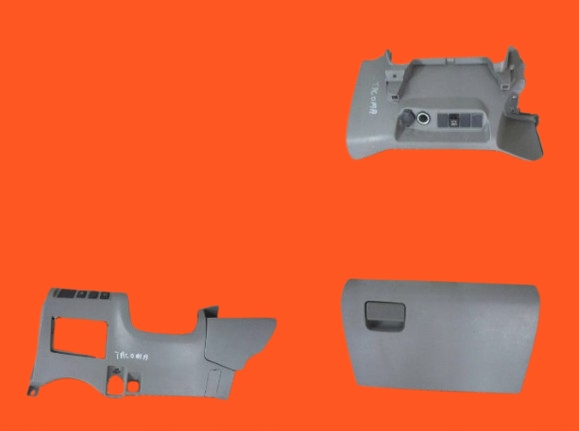 Купить Toyota tacoma 2 2013 бардачок накладка корпус