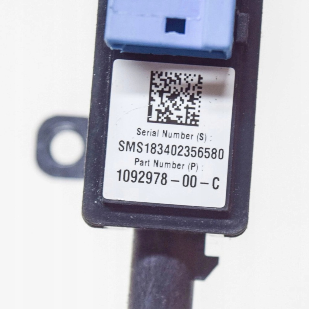 Tesla model 3 2019 левая сторона камера на крыле боковой Недорого