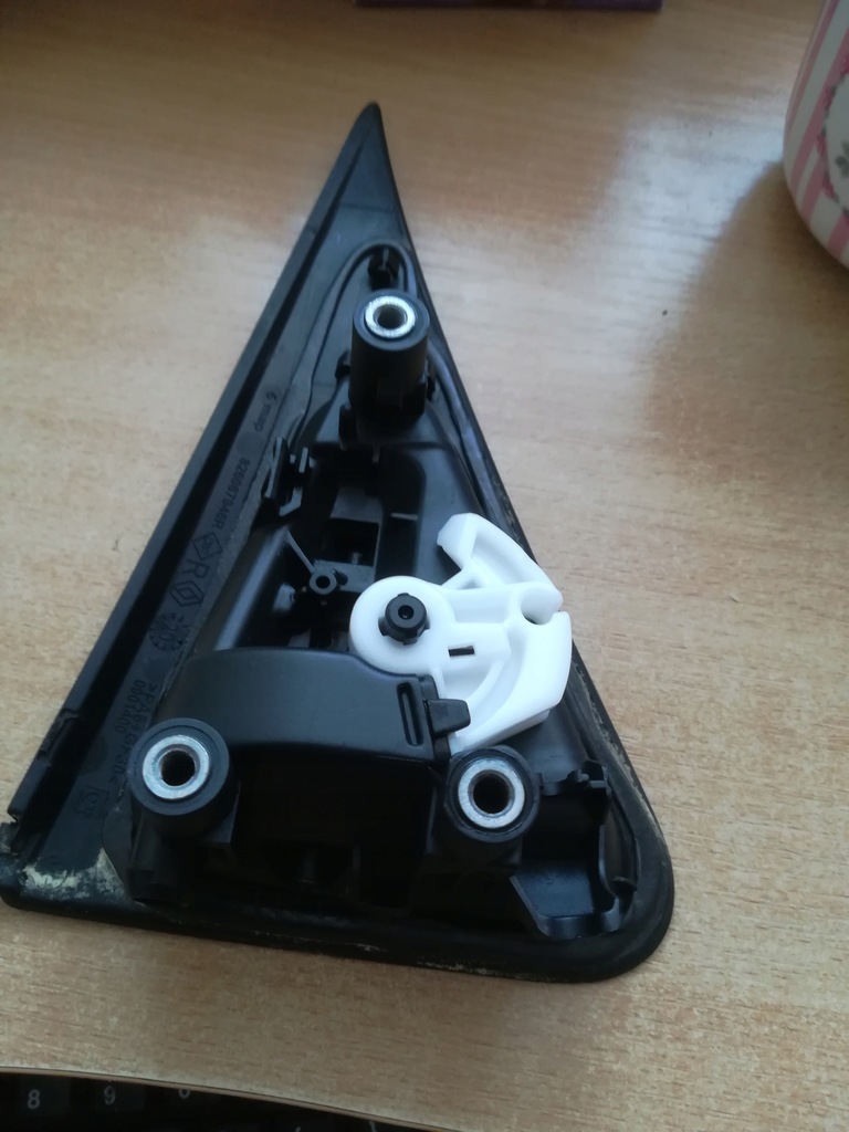 фото №2, Ручка дверь правый задняя renault zoe 826067946r