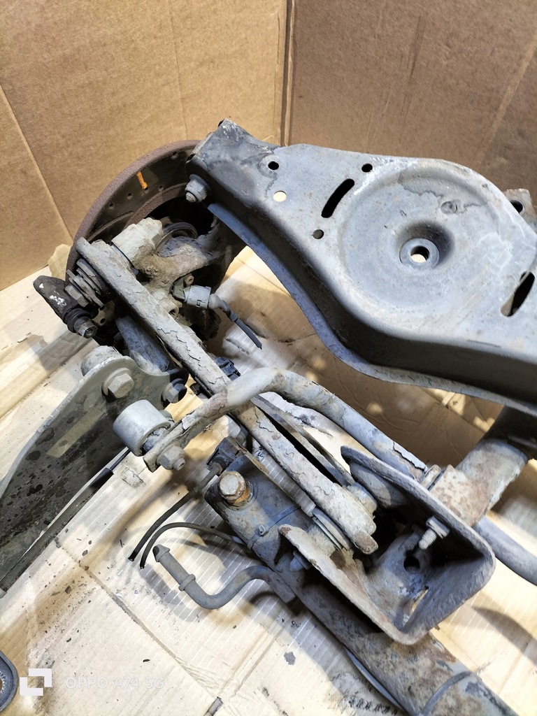 фото №13, Seat altea 1.6mpi 75kw 2005r oś задняя подвеска тормозные диски