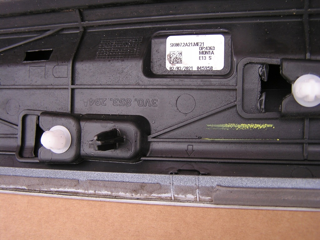 фото №6, Молдинг na двері skoda superb iii права 3v0853294a