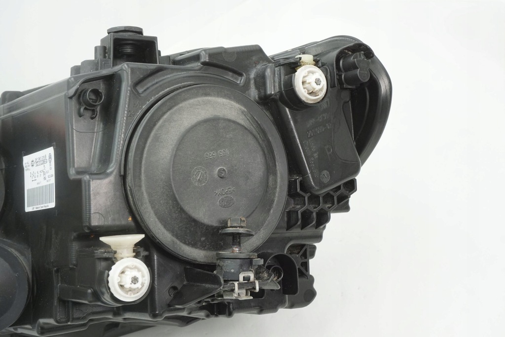 фото №12, Лампа передня права vw caddy iv 2k1941016b