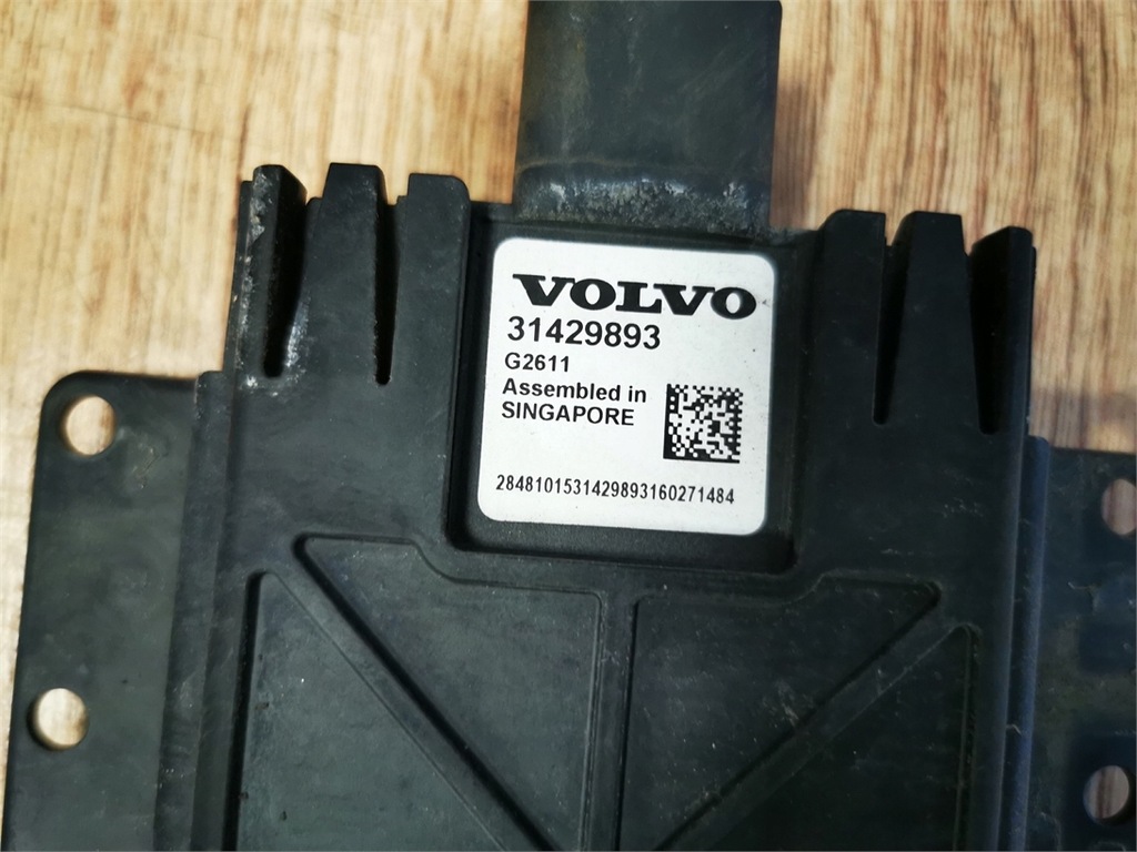 фото №2, Volvo v60 i lift 13-18 радар модуль мертвого pola