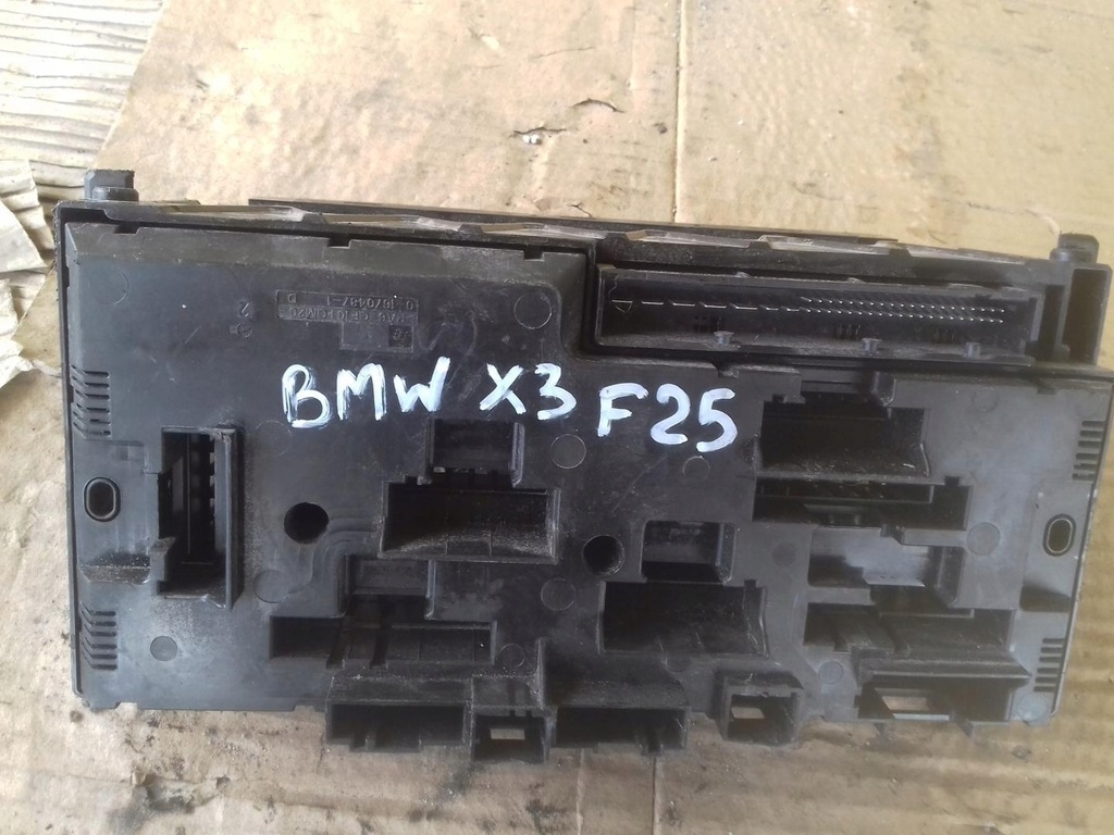 фото №1, Коробка запобіжників bmw f25 9259467