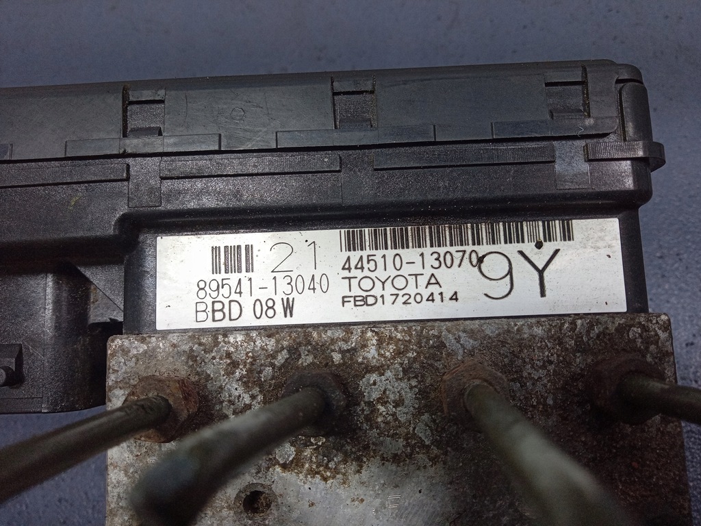 фото №6, Toyota corolla e12 1.4 насос abs 89541-13040