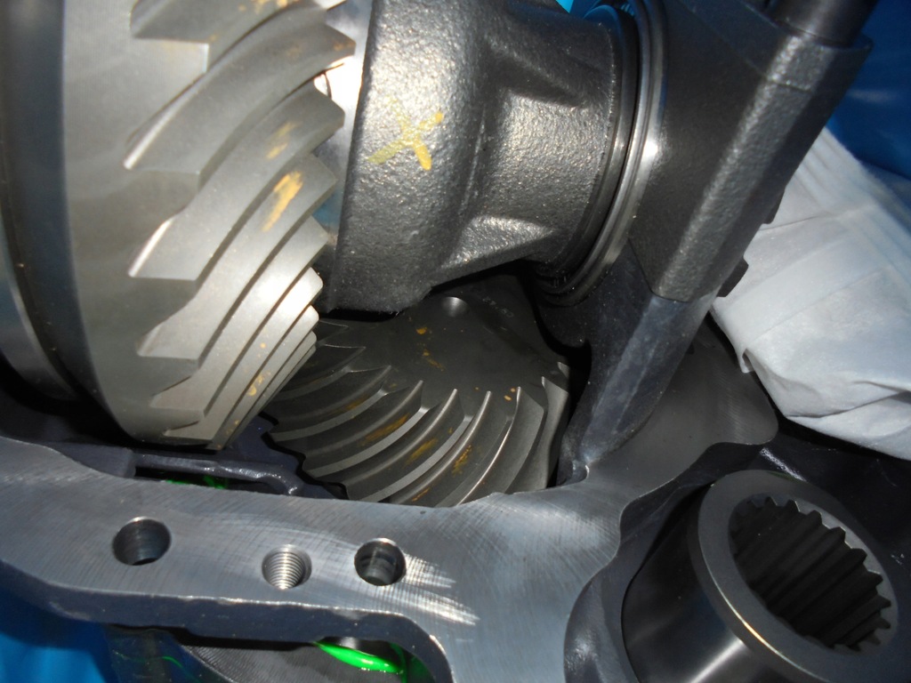 фото №5, Вкладиш міст iveco trakker, eurotrakker 42118527 передавальне число 24/35