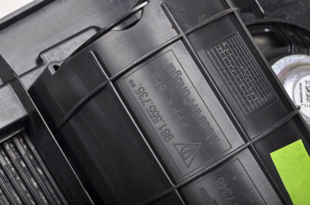 Porsche 718 cayman 982 бардачок боковой правая  задний 981555735 Киев