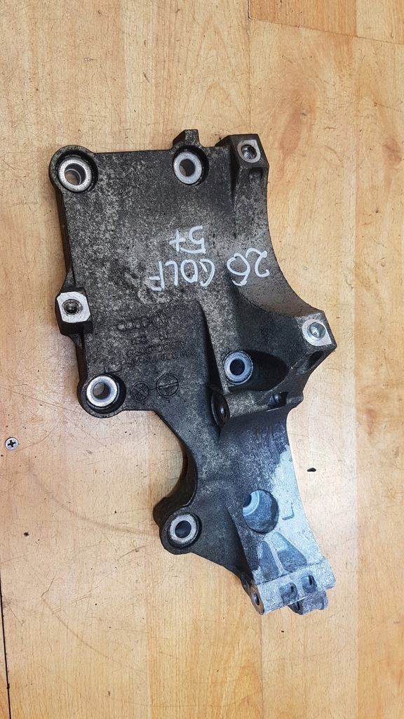 фото №1, Кронштейн кронштейн генератора vw golf v plus 1.9 tdi