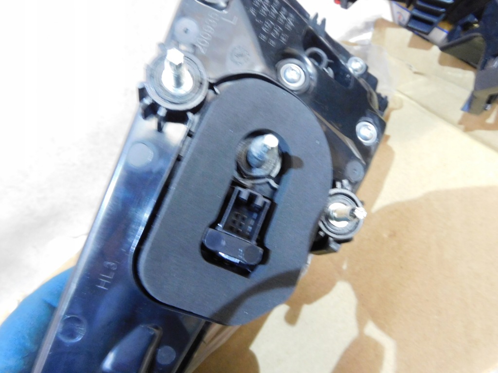 Audi a4 b9 8w фары задняя led 8w5945091c 8w5945094c седан новая  европа с Разборки