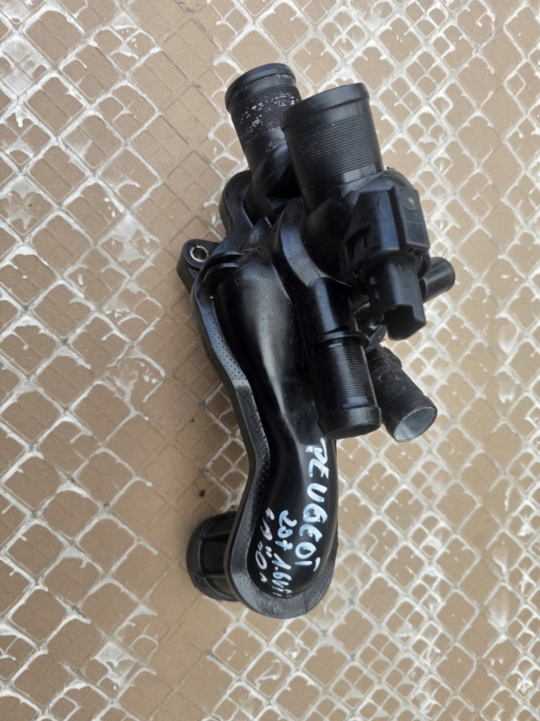 Купити Корпус термостата peugeot 207 1.6vti citroen